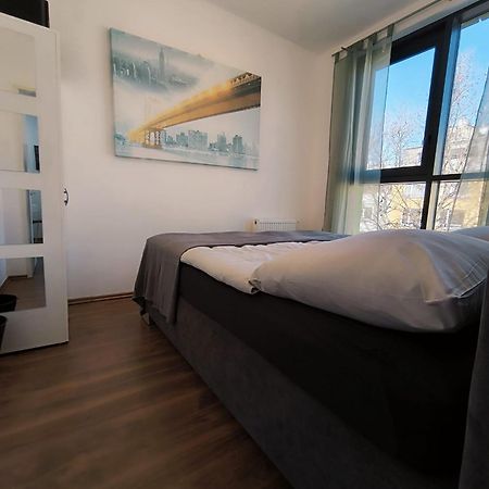Pretty Apartment Next To Metro Station Vienne Extérieur photo